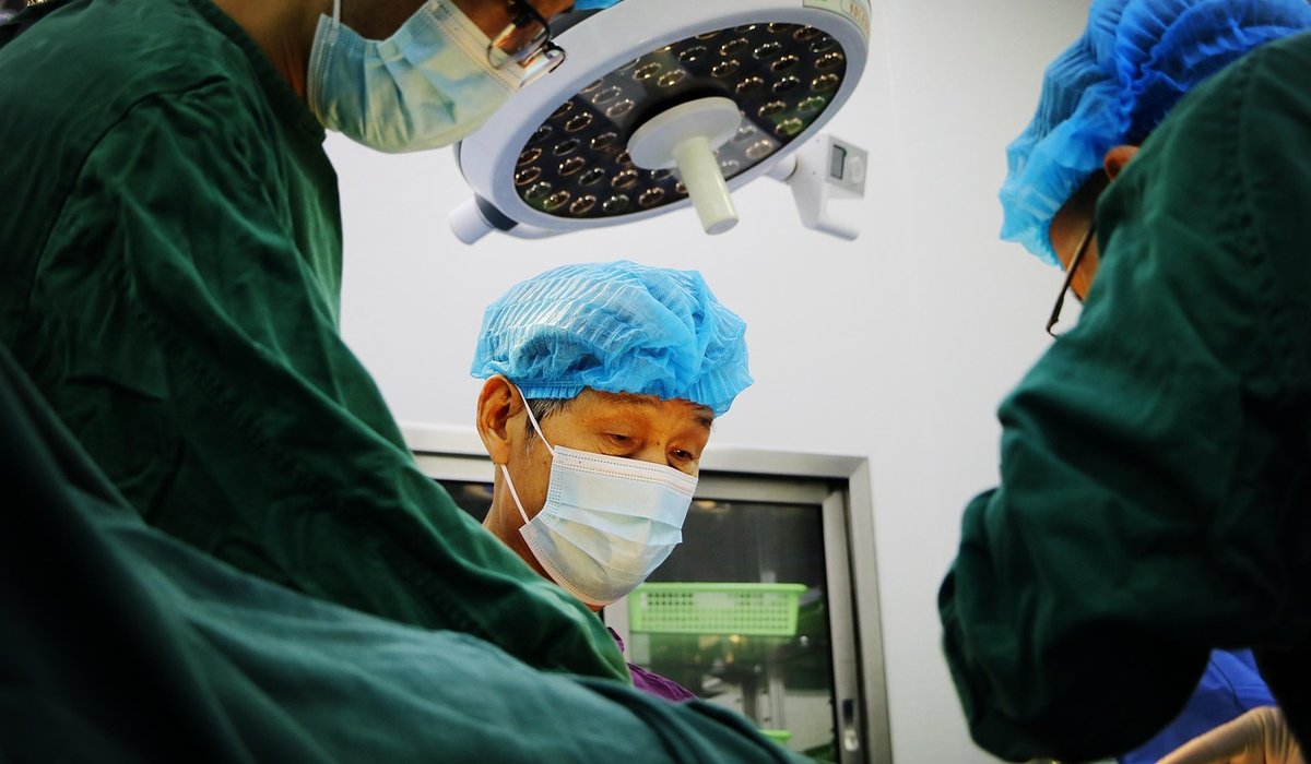 What Happens During Dental Implant Placement Surgery